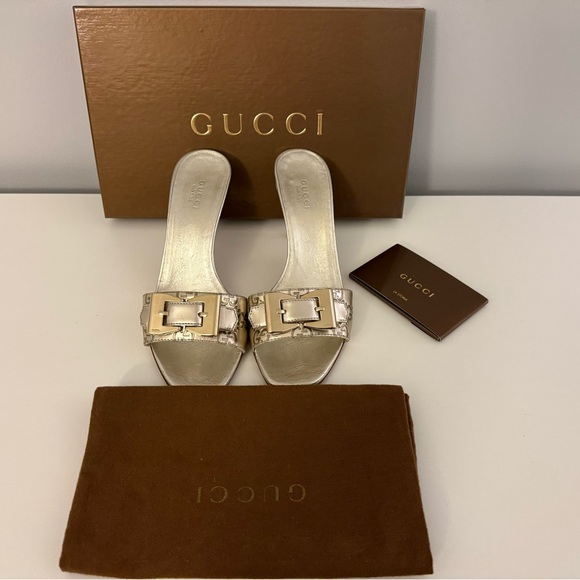 Vintage Gucci Vernice Horsebit Bow High Heel Mules in metallic gold Size 6.5